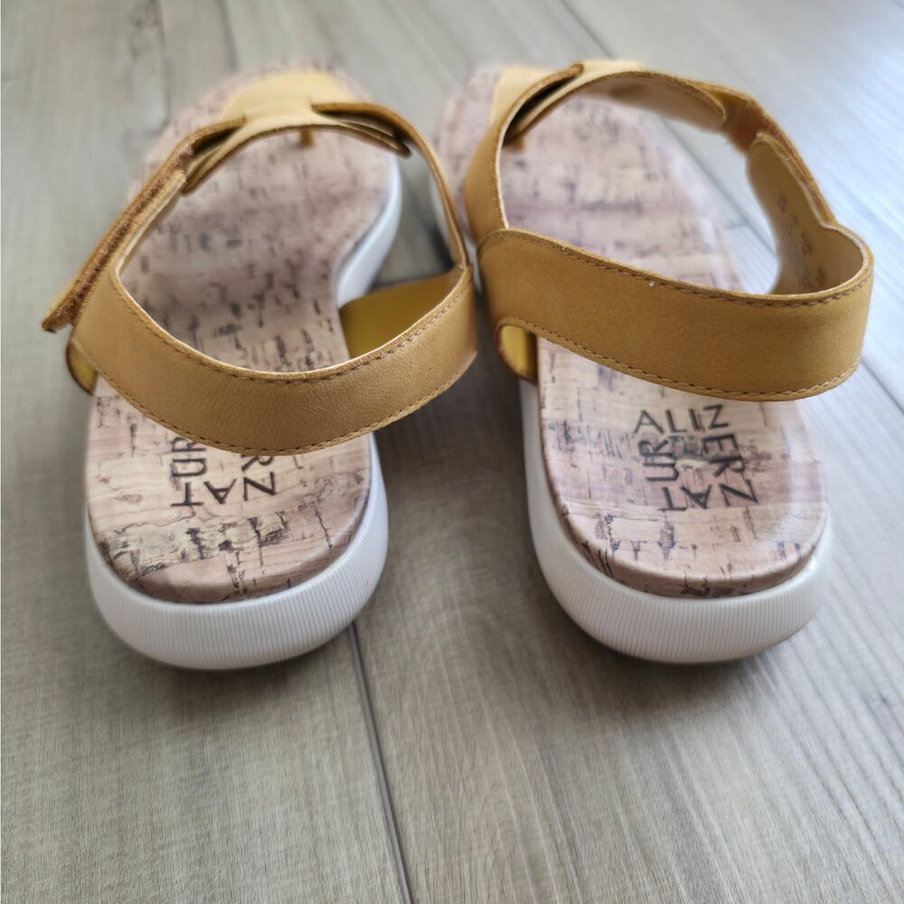 Naturalizer Lincoln Leather Sandals Sunset Yellow Women Sz 8M - Picture 5 of 8